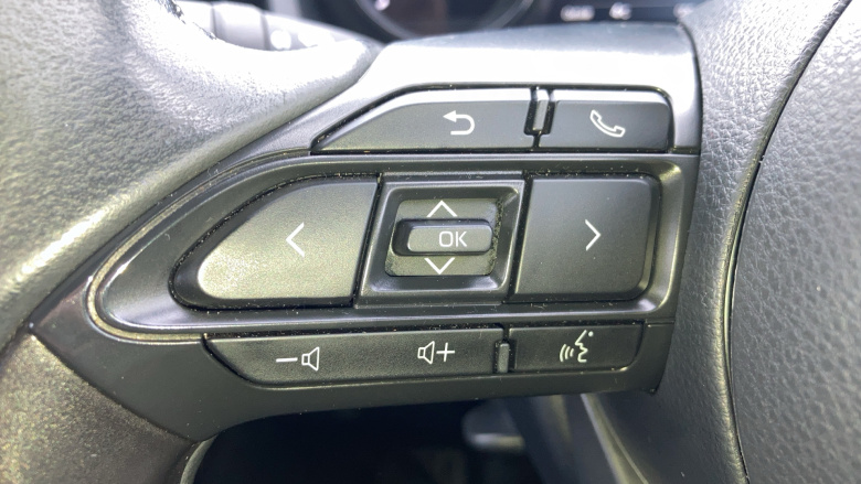 Toyota Yaris 1.5 Hybrid Dynamic 5dr CVT Hybrid Hatchback